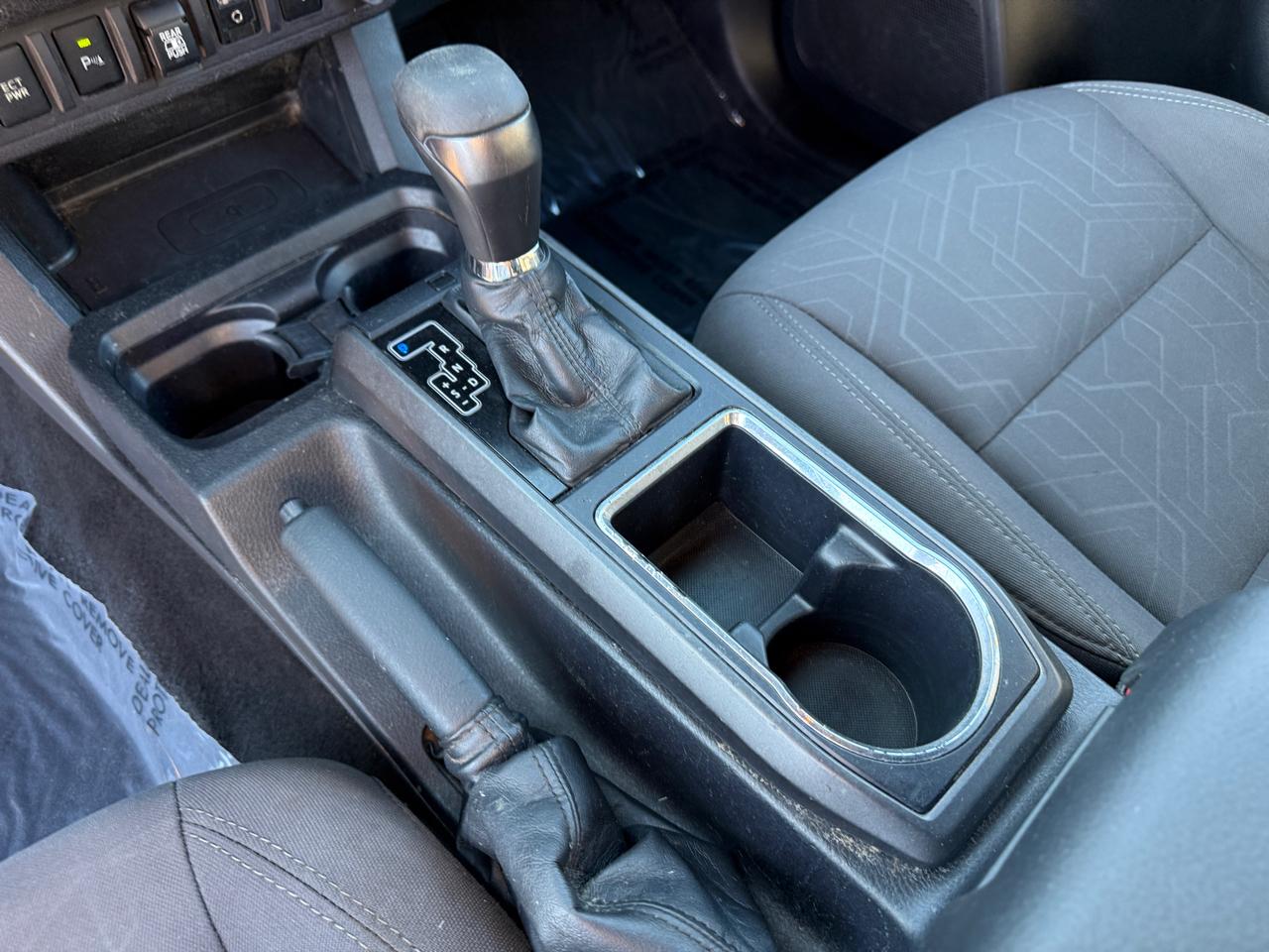 Toyota Tacoma TRD Off Road Double Cab 5' Bed V6 4x4 AT (Natl) 2019