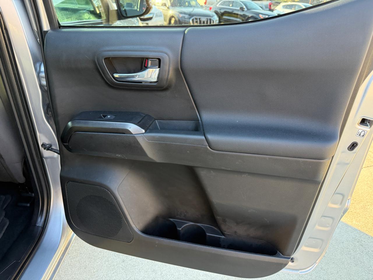 Toyota Tacoma TRD Off Road Double Cab 5' Bed V6 4x4 AT (Natl) 2019