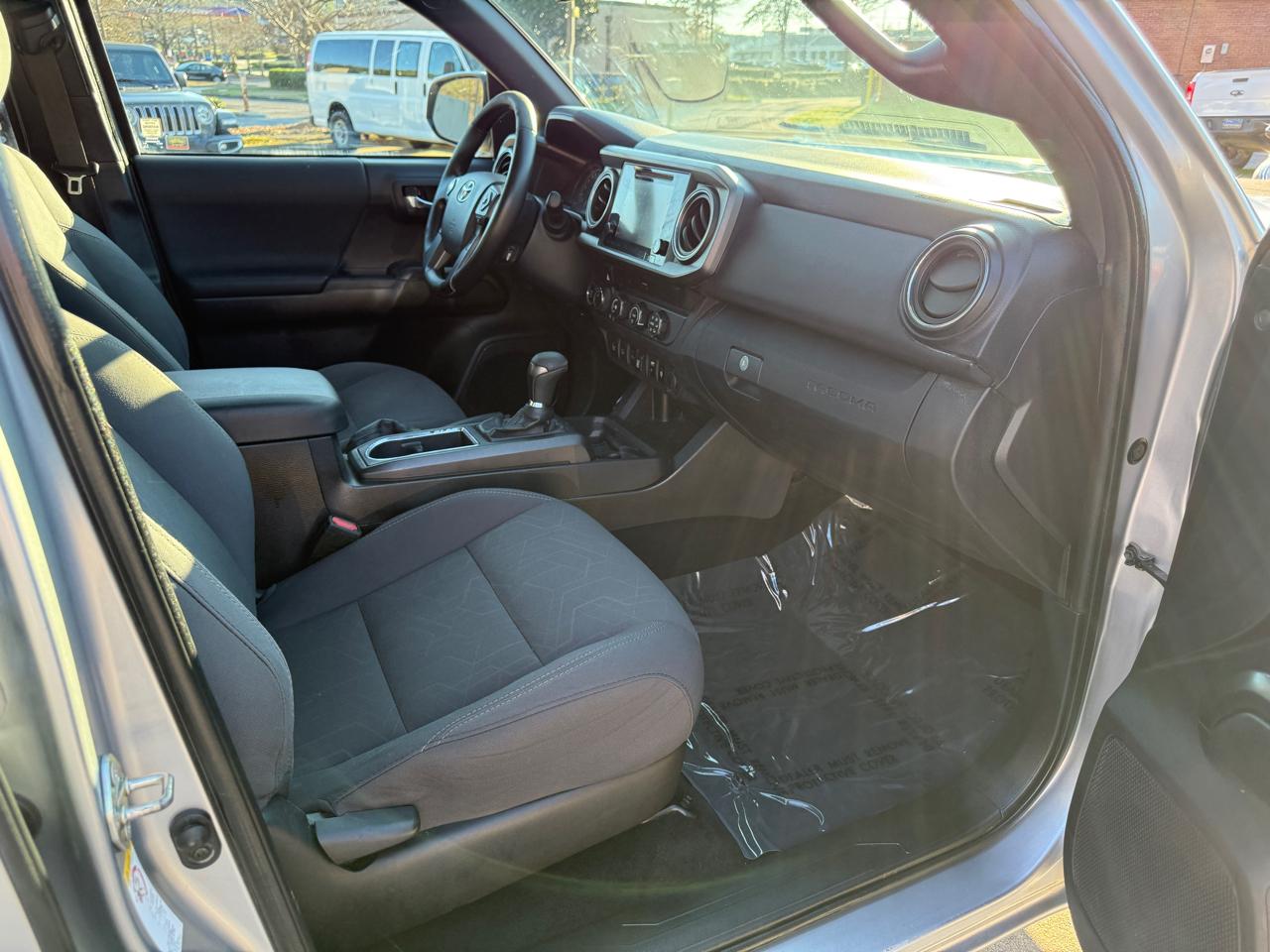 Toyota Tacoma TRD Off Road Double Cab 5' Bed V6 4x4 AT (Natl) 2019