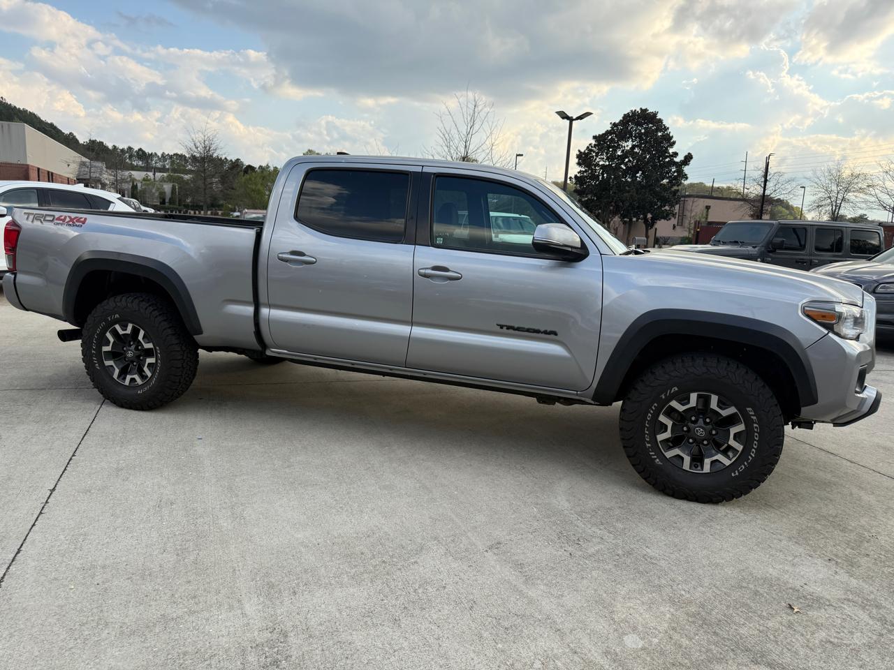 Toyota Tacoma TRD Off Road Double Cab 5' Bed V6 4x4 AT (Natl) 2019