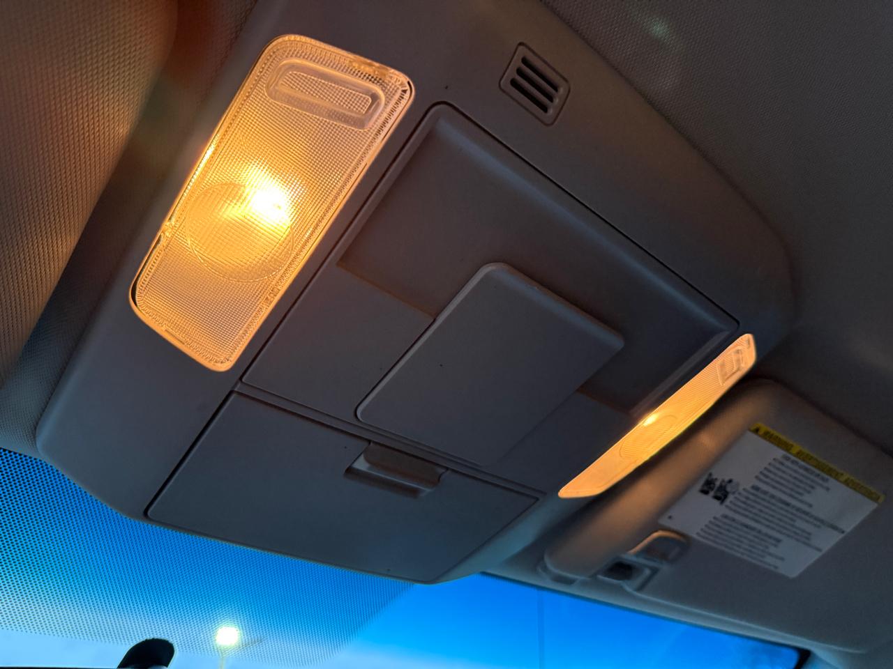 Toyota Tundra SR5 5.7L FFV V8 Double Cab 2WD 2017