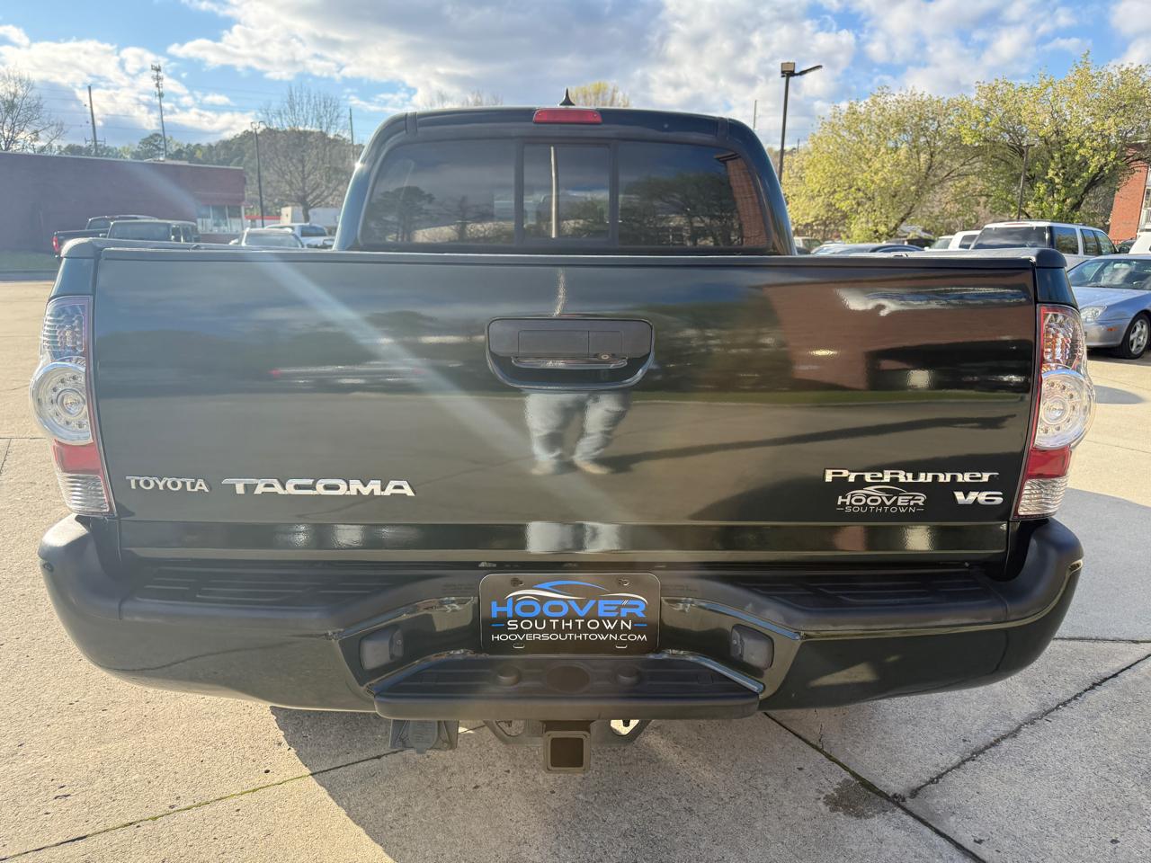 Toyota Tacoma PreRunner Double Cab V6 5AT 2WD 2014