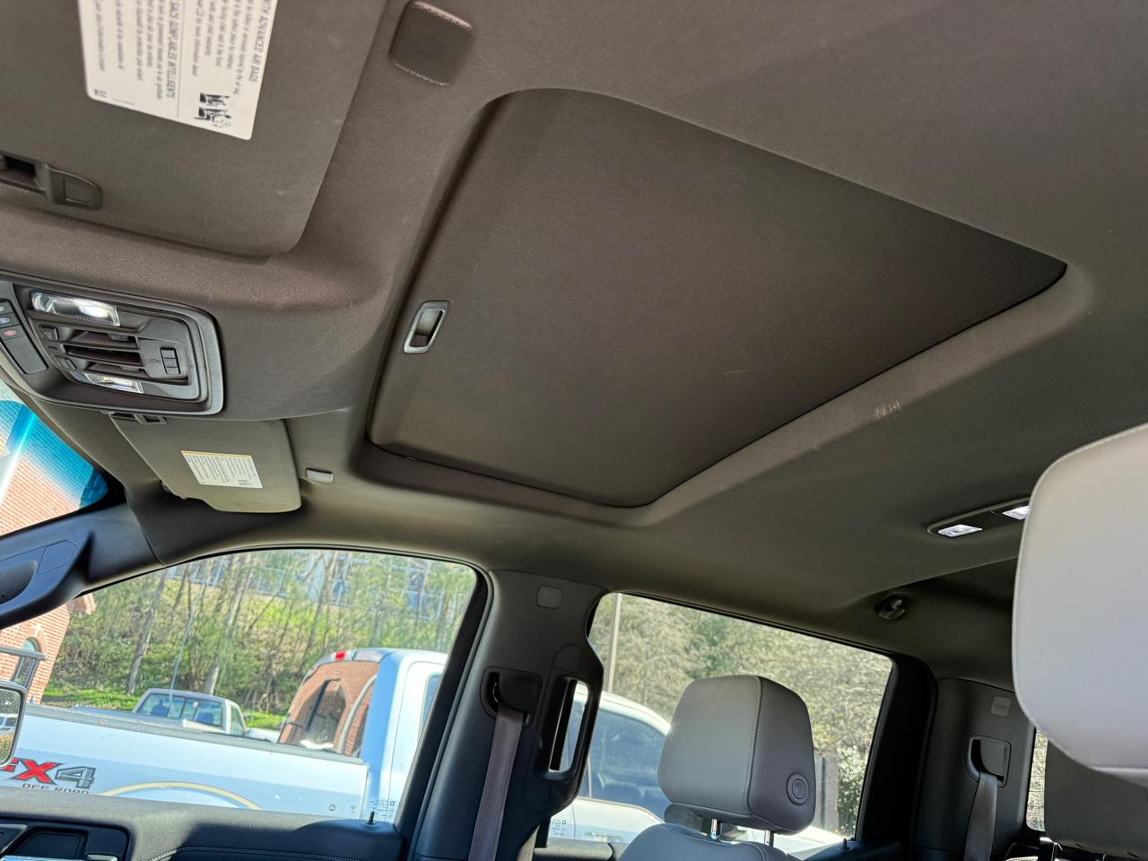 GMC Sierra 1500 SLT Crew Cab Short Box 4WD 2019