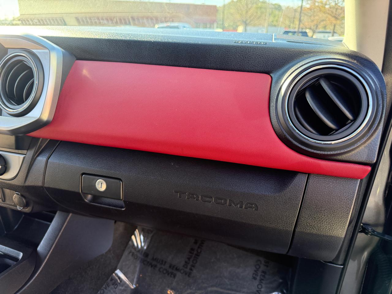 Toyota Tacoma SR5 Double Cab I4 2WD 2022