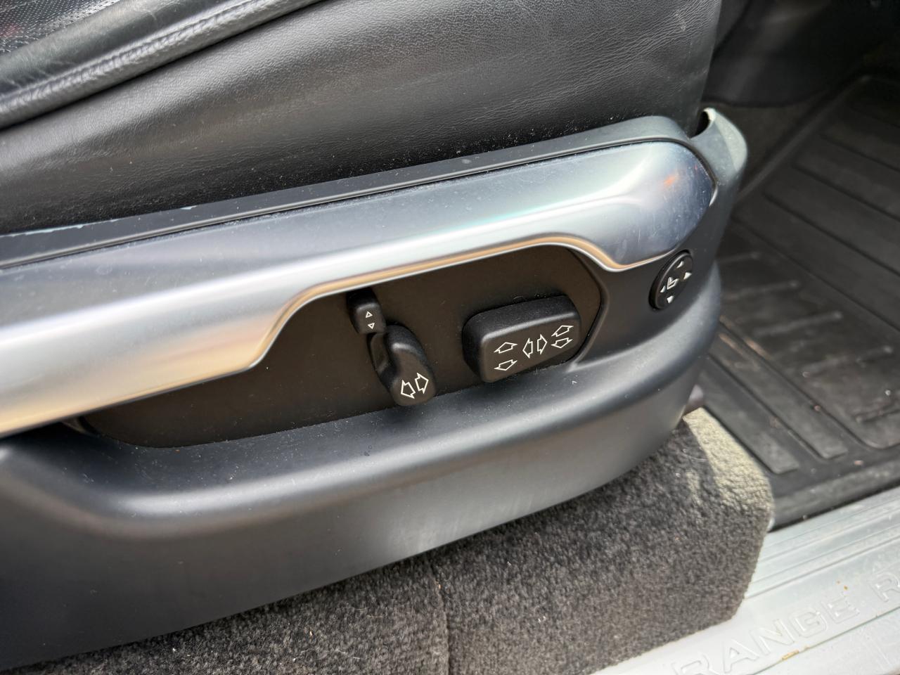 Land Rover Range Rover HSE 2011