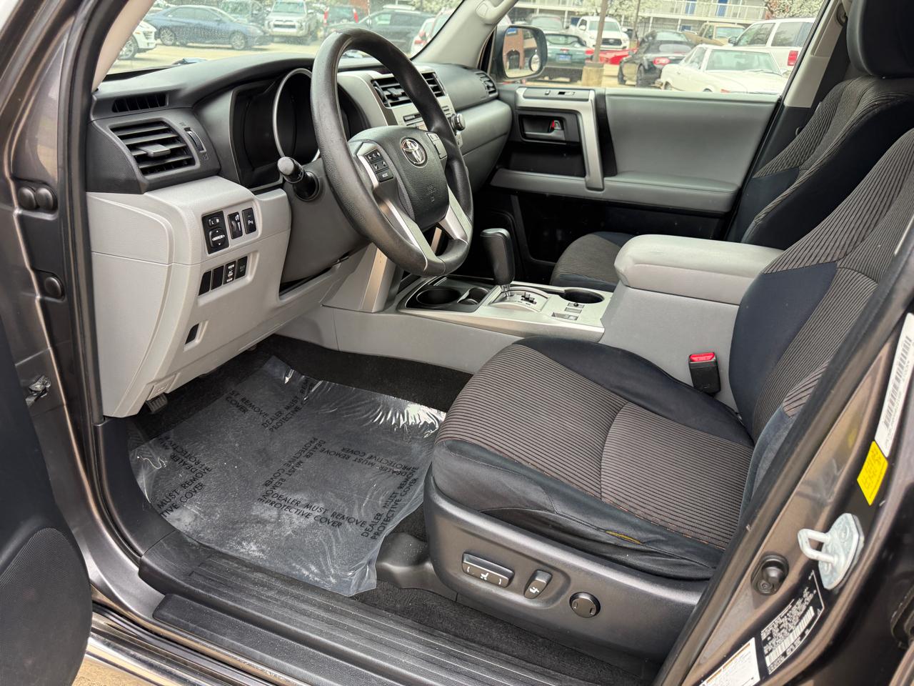 Toyota 4Runner SR5 2WD V6 2010