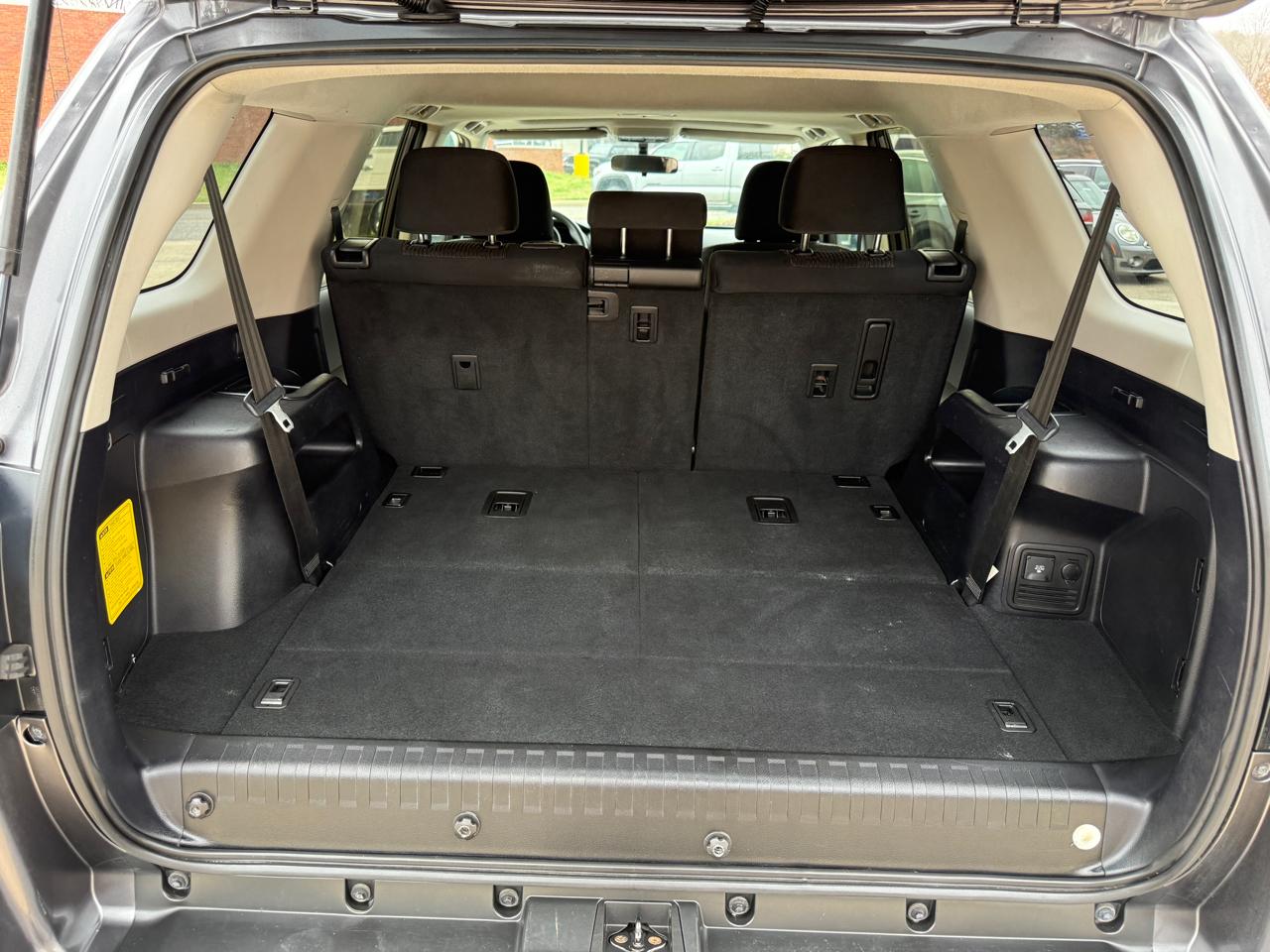 Toyota 4Runner SR5 2WD V6 2010