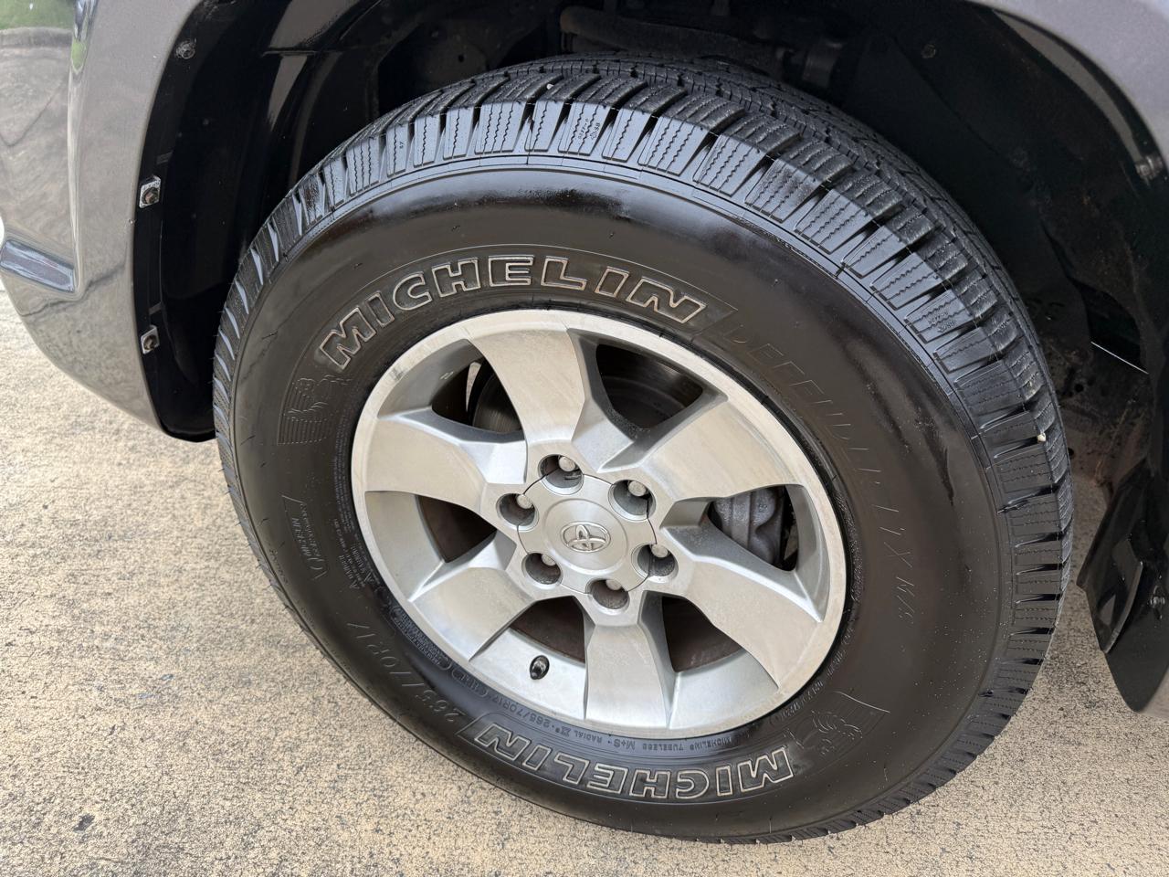 Toyota 4Runner SR5 2WD V6 2010