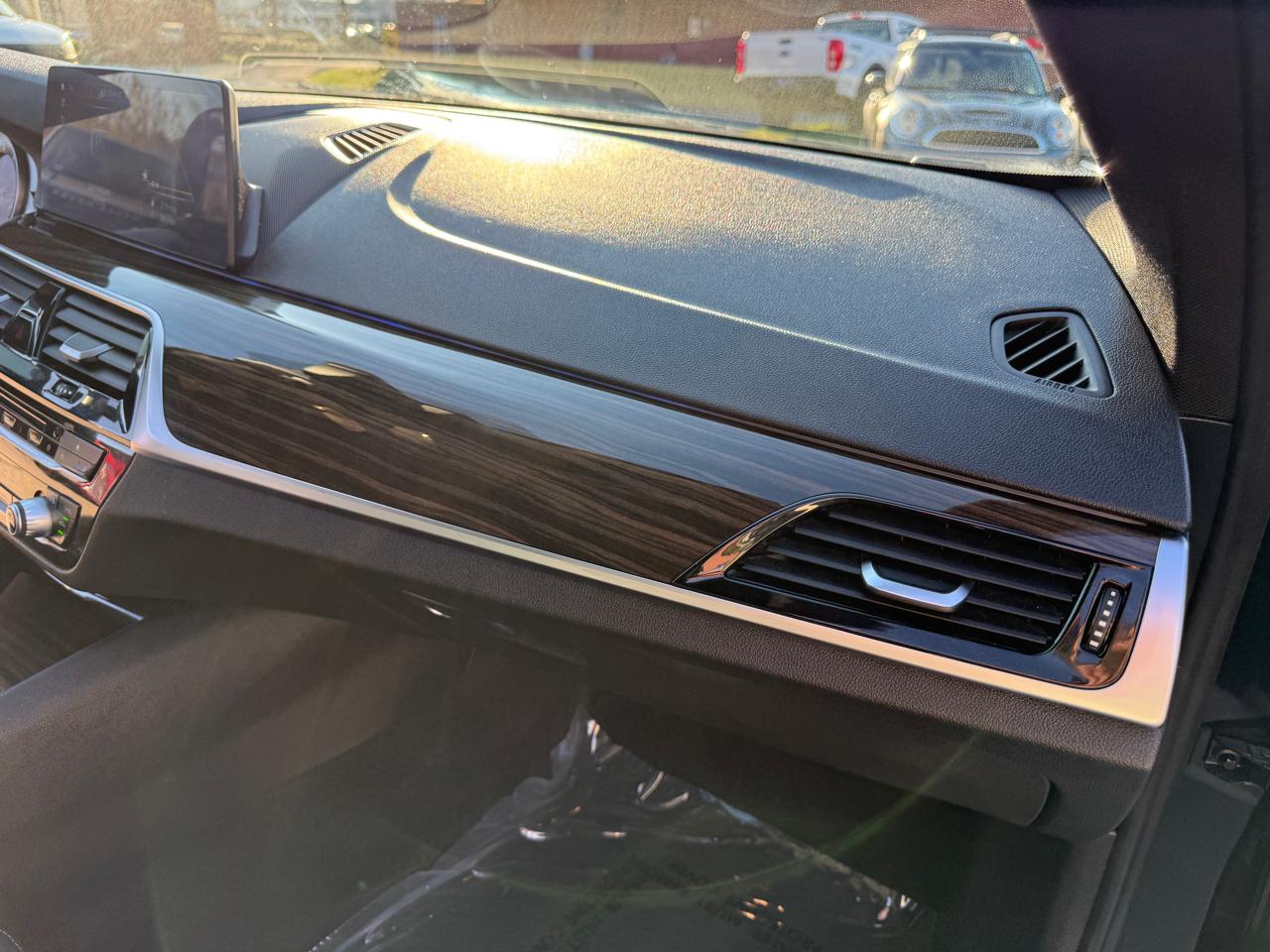 BMW 5-Series 540i 2018