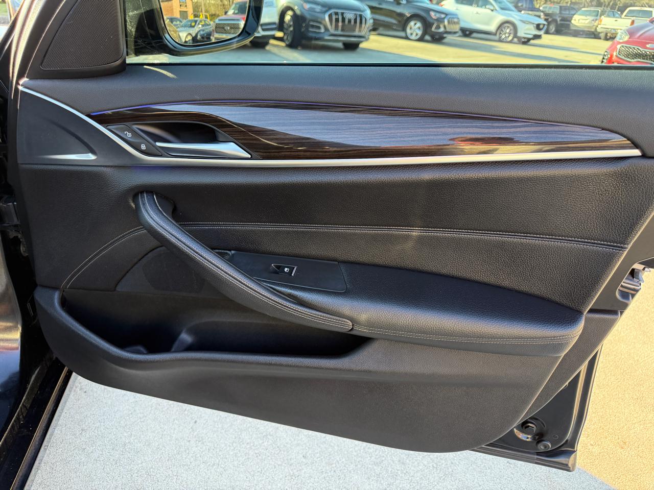 BMW 5-Series 540i 2018