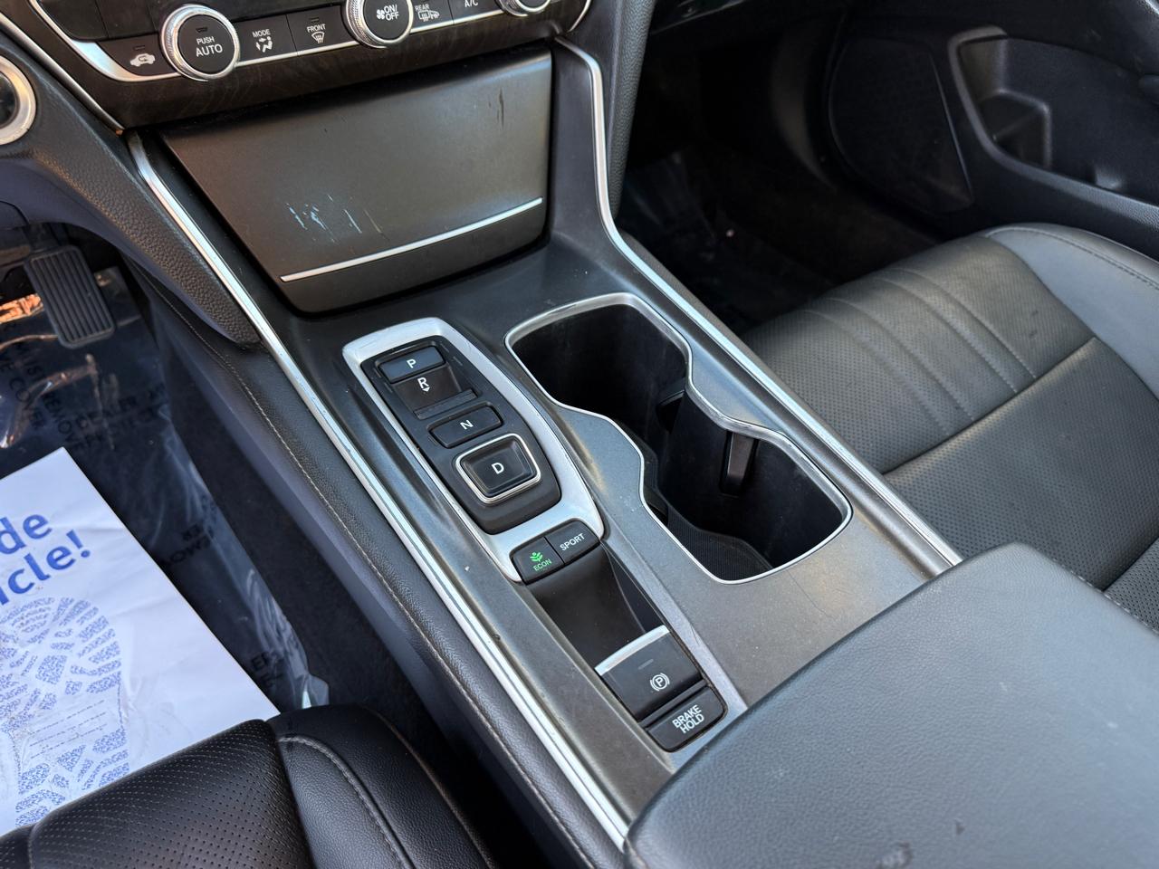 Honda Accord Touring 2.0T 2021