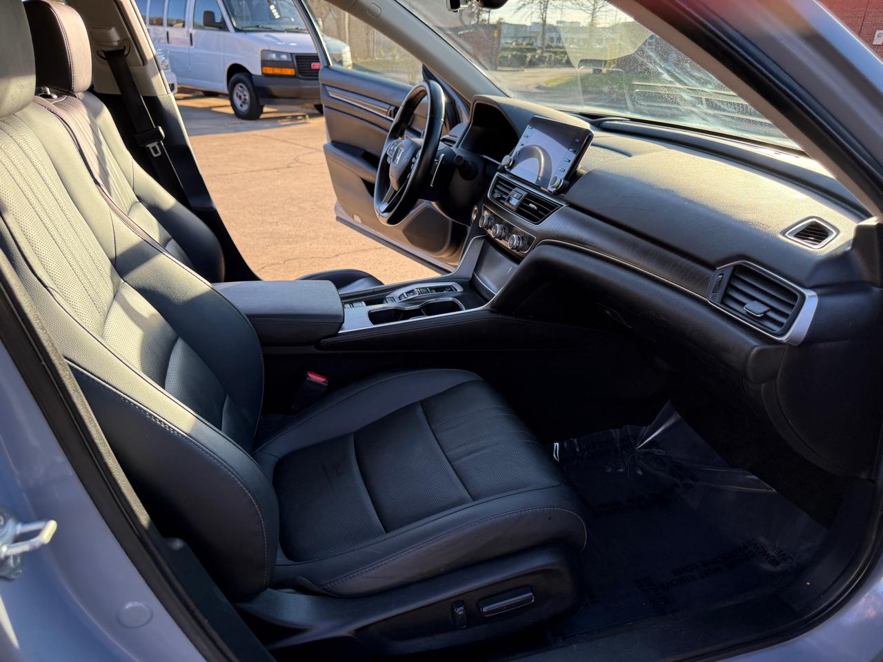 Honda Accord Touring 2.0T 2021