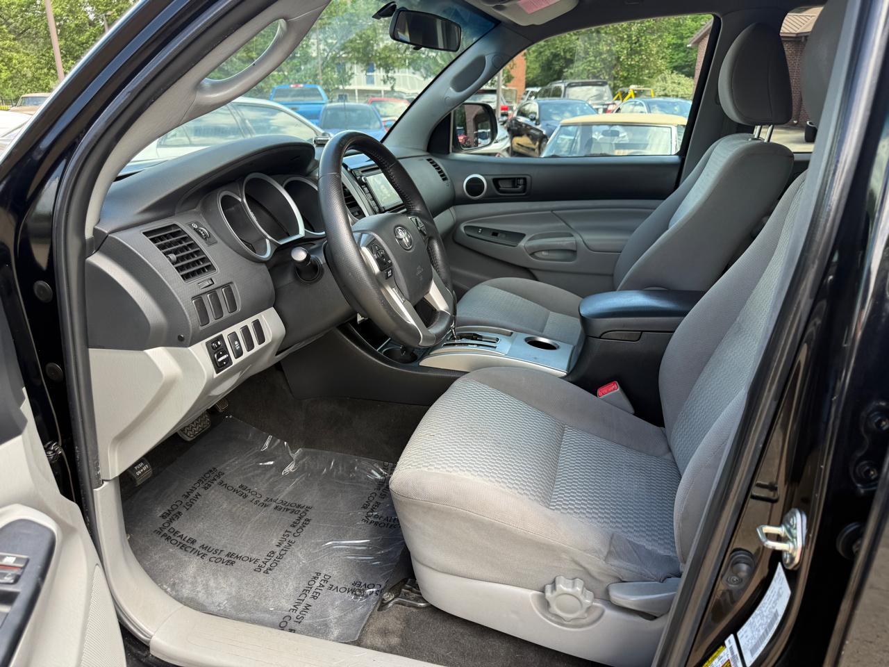 Toyota Tacoma PreRunner Double Cab I4 4AT 2WD 2015