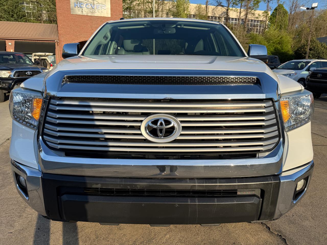 Toyota Tundra Limited 5.7L FFV CrewMax 4WD 2015