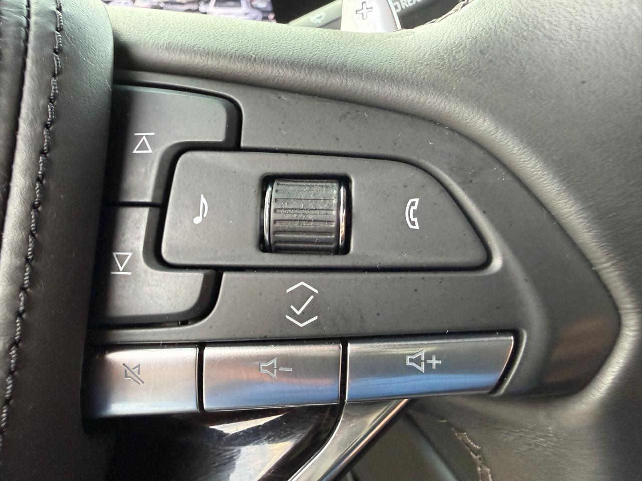 Cadillac Escalade V 4WD 2023