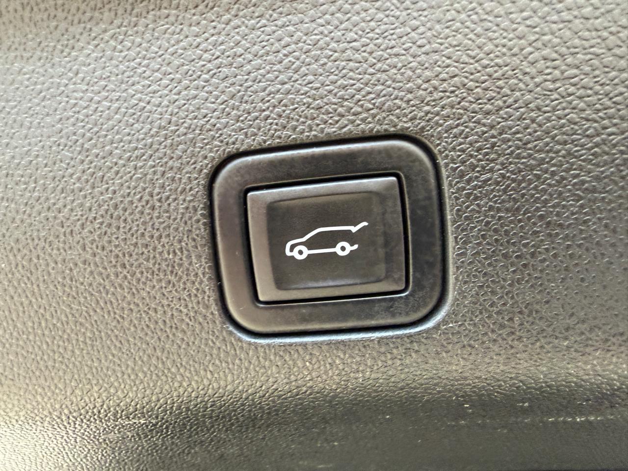 Cadillac Escalade V 4WD 2023