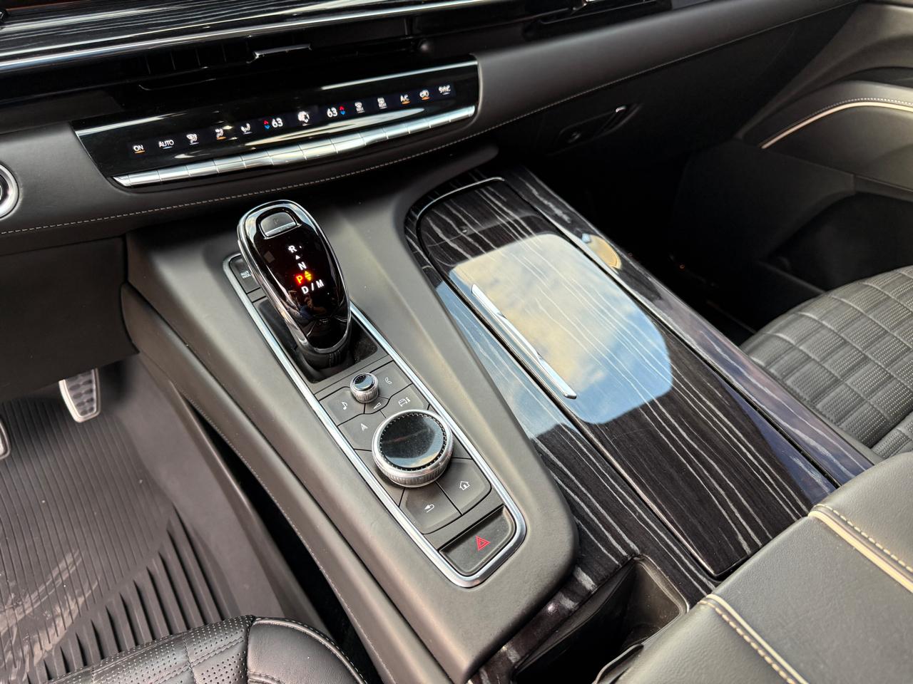 Cadillac Escalade V 4WD 2023