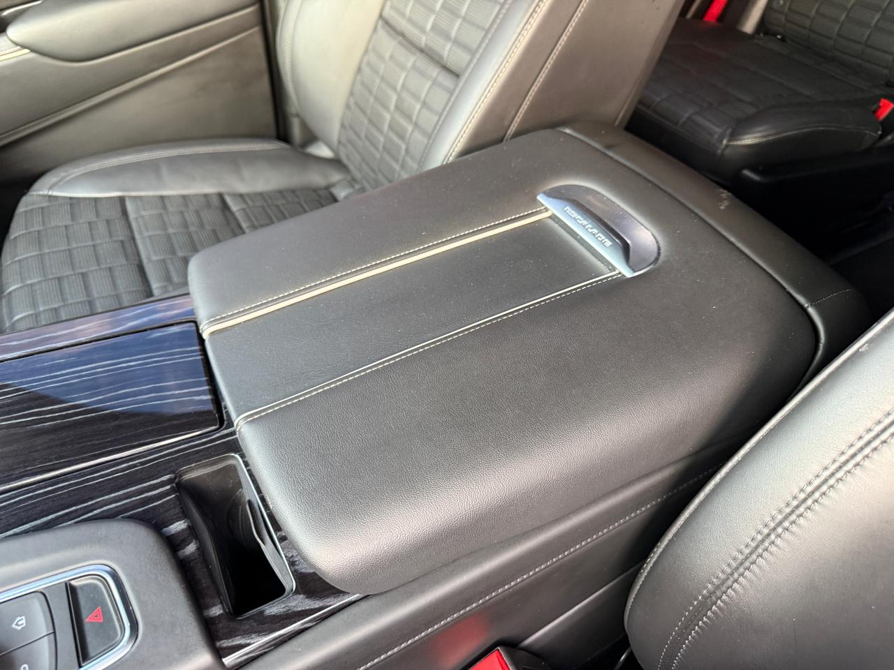 Cadillac Escalade V 4WD 2023