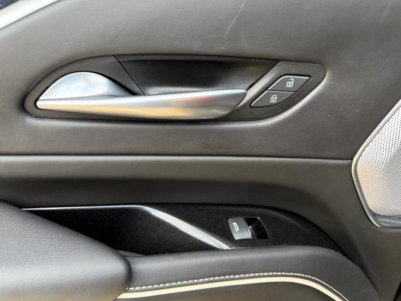 Cadillac Escalade V 4WD 2023