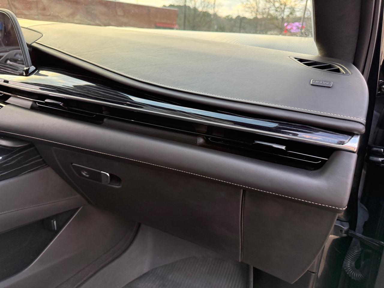 Cadillac Escalade V 4WD 2023