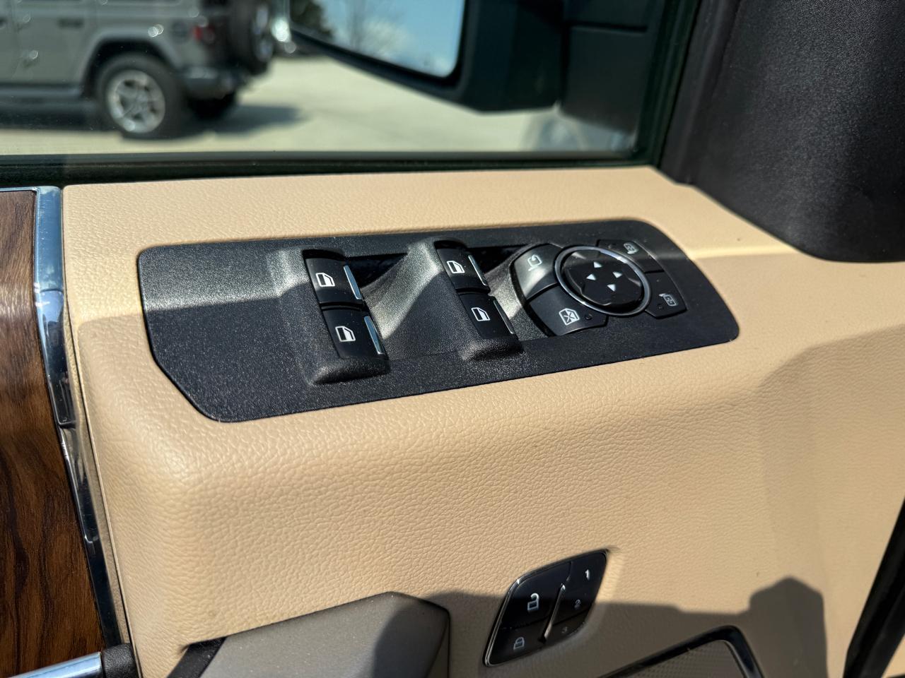 Ford F-150 Lariat SuperCrew 5.5-ft. Bed 4WD 2018