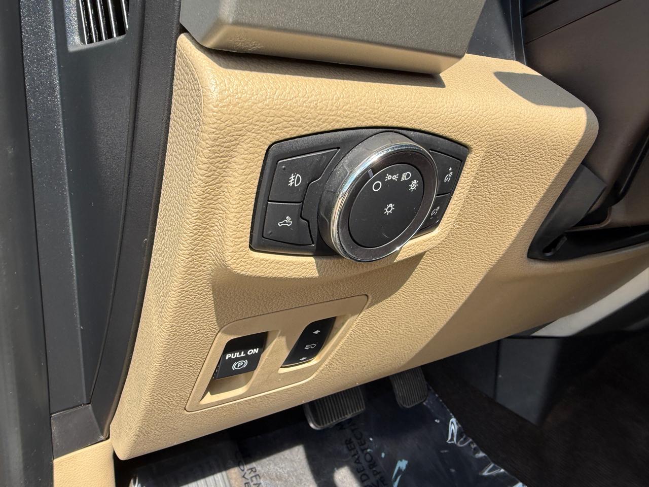 Ford F-150 Lariat SuperCrew 5.5-ft. Bed 4WD 2018