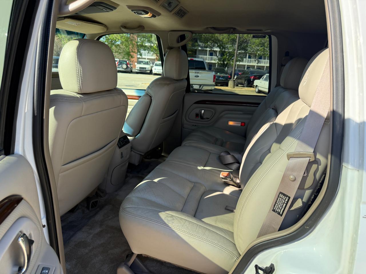 Cadillac Escalade 4WD 2000