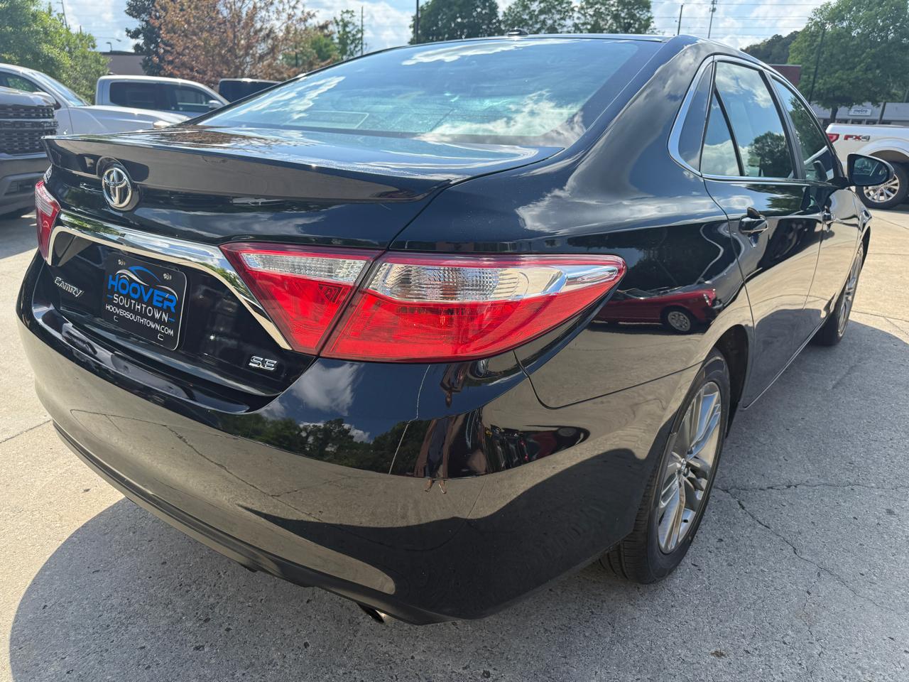 Toyota Camry SE 2016