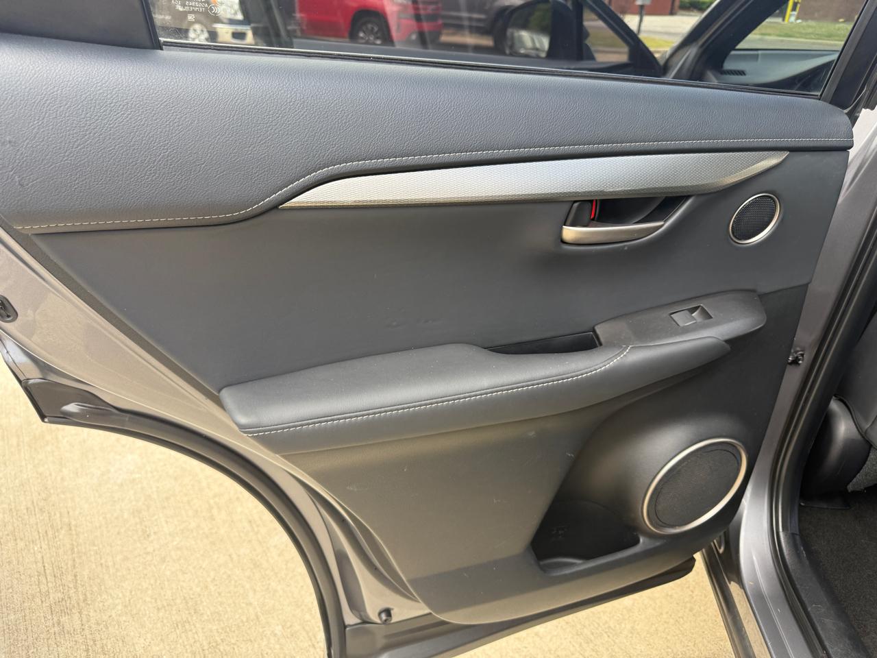 Lexus NX 200t AWD 2017