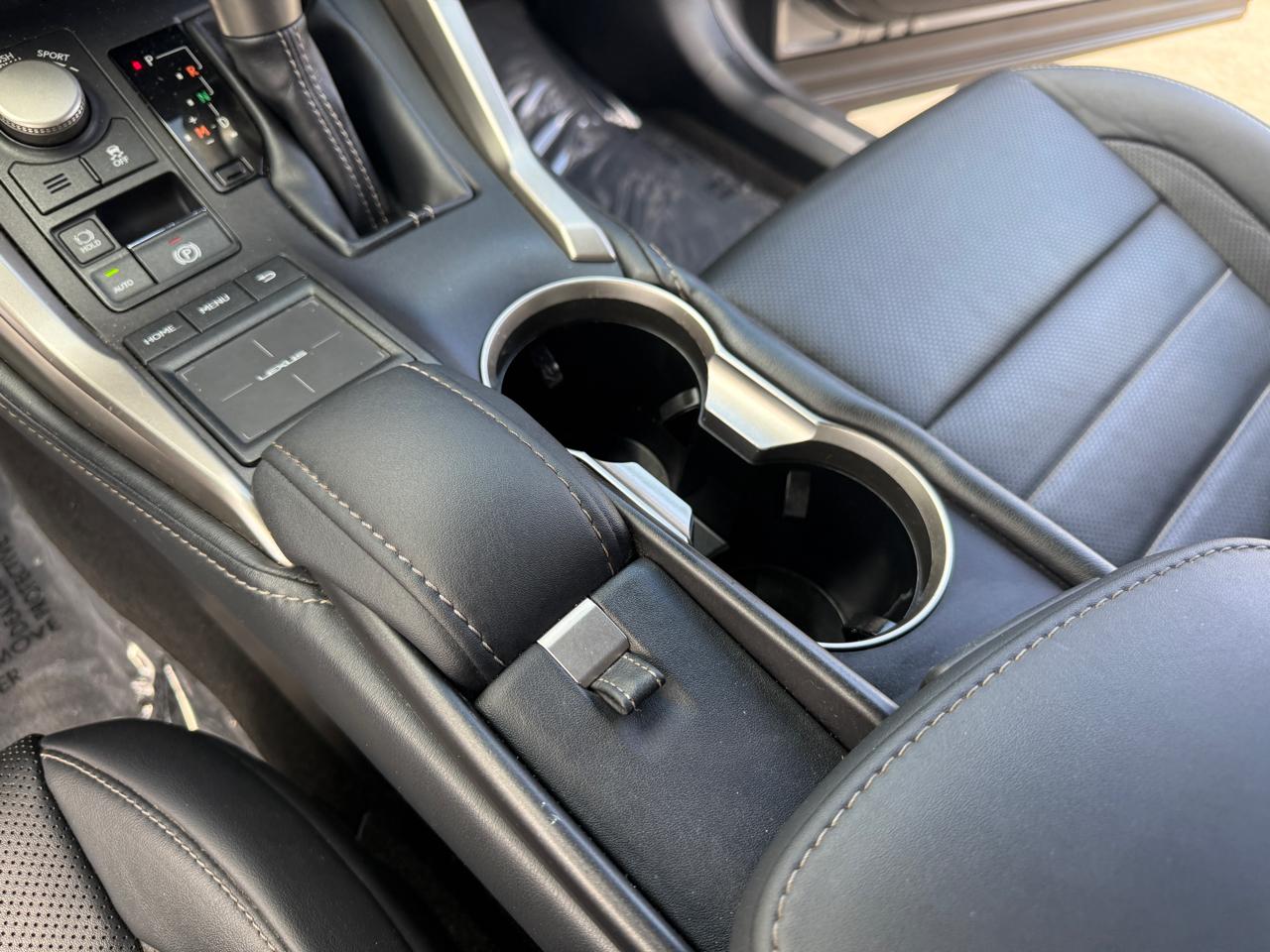 Lexus NX 200t AWD 2017