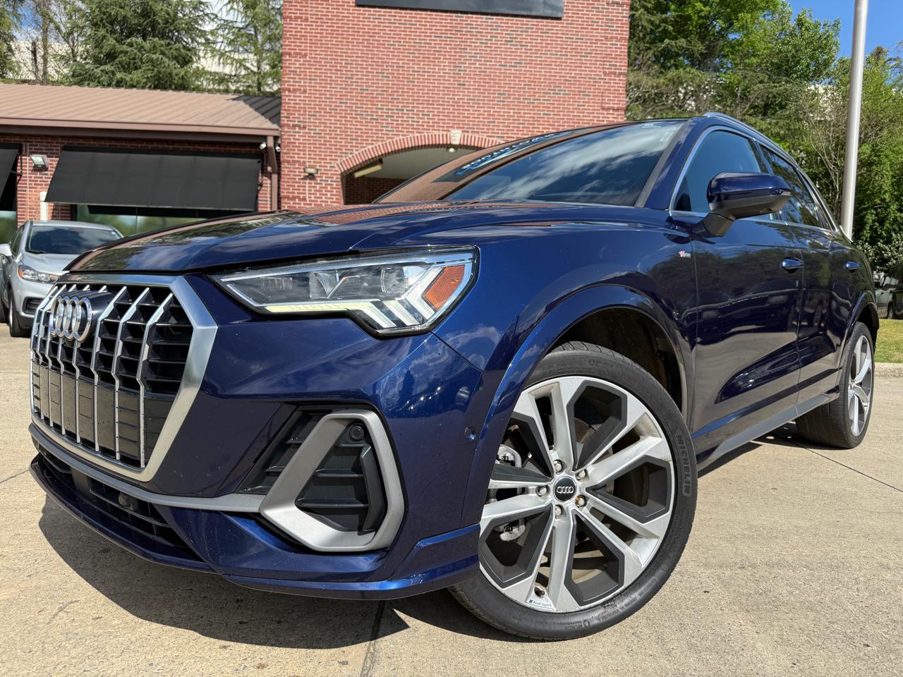 2021 Audi Q3 S line Premium Plus quattro