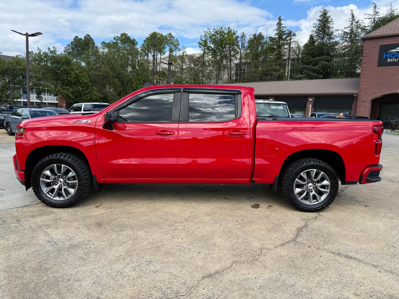 Chevrolet Silverado 1500 4WD Crew Cab 147" RST 2020