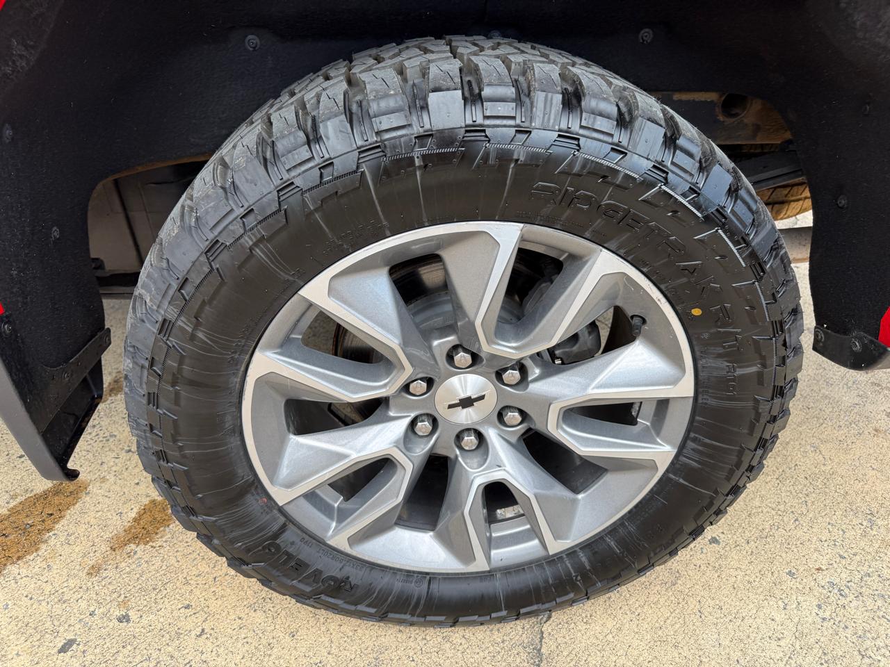 Chevrolet Silverado 1500 4WD Crew Cab 147" RST 2020