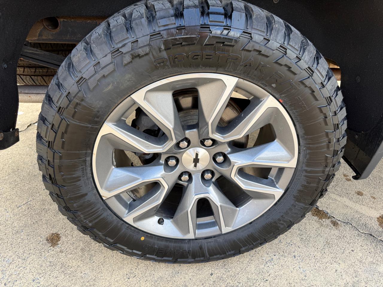 Chevrolet Silverado 1500 4WD Crew Cab 147" RST 2020