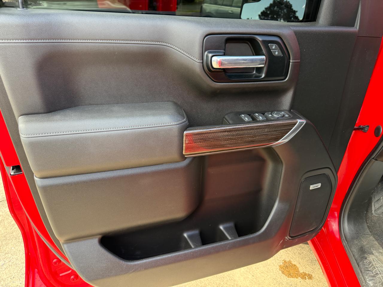 Chevrolet Silverado 1500 4WD Crew Cab 147" RST 2020