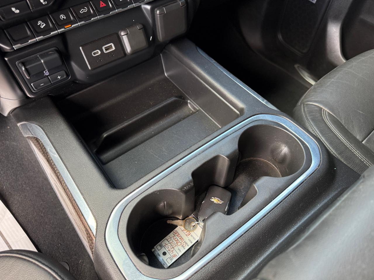 Chevrolet Silverado 1500 4WD Crew Cab 147" RST 2020