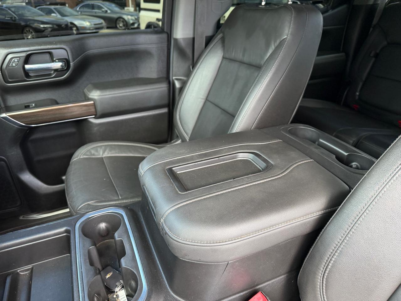 Chevrolet Silverado 1500 4WD Crew Cab 147" RST 2020