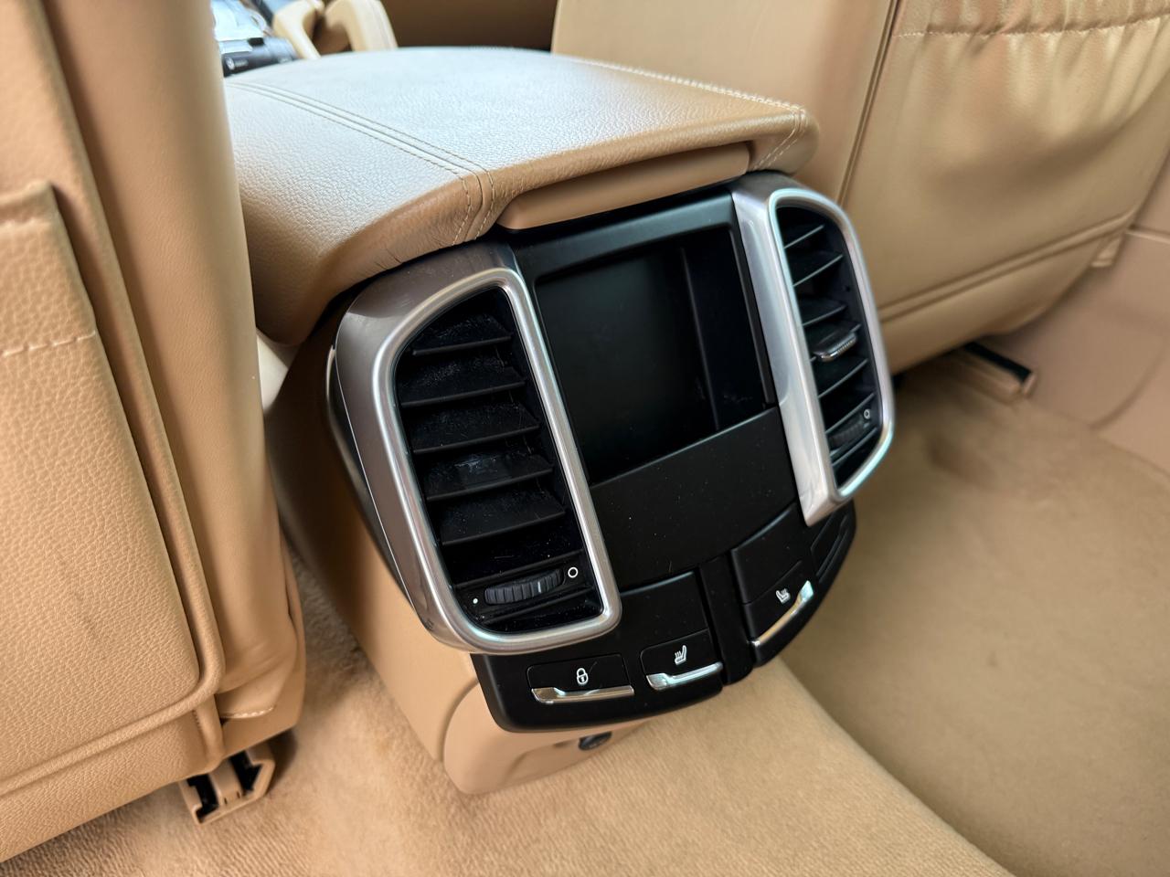 Porsche Cayenne S 2014