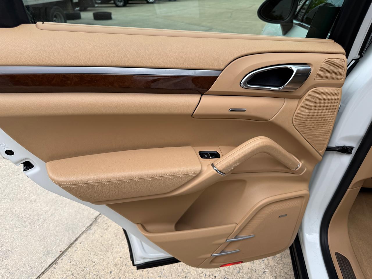 Porsche Cayenne S 2014