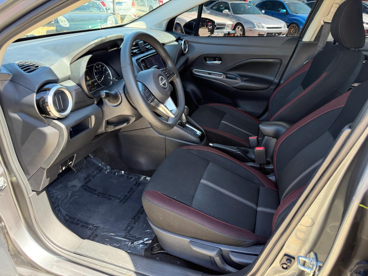 Nissan Versa SR 2025