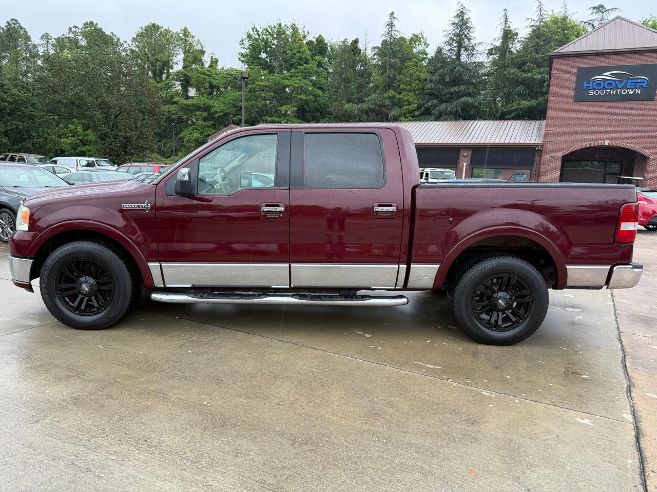 Lincoln Mark LT 2WD 2006
