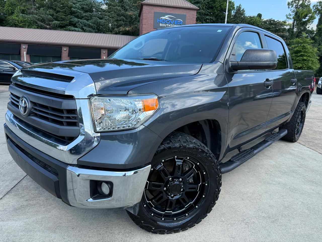 2014 Toyota Tundra SR5 4.6L V8 CrewMax 2WD