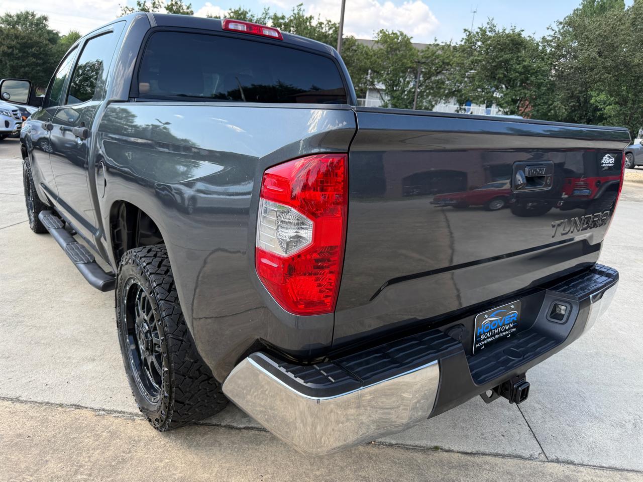 Toyota Tundra SR5 4.6L V8 CrewMax 2WD 2014