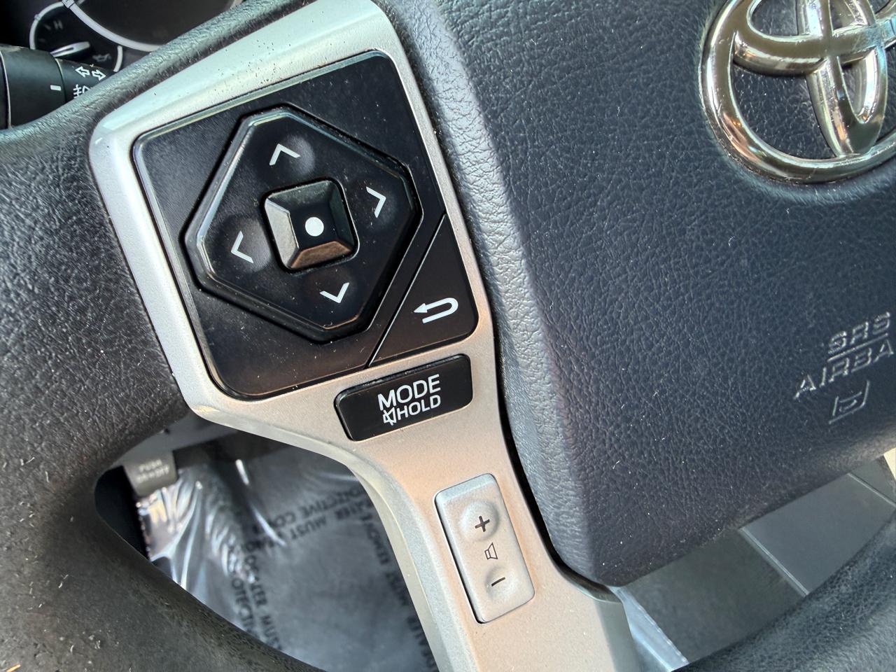 Toyota Tundra SR5 4.6L V8 CrewMax 2WD 2014