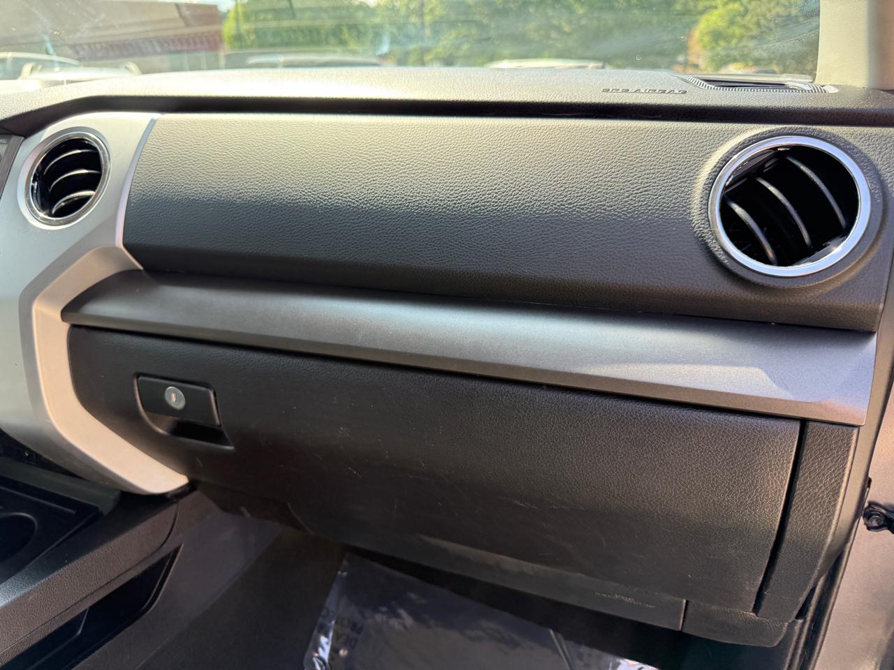 Toyota Tundra SR5 4.6L V8 CrewMax 2WD 2014