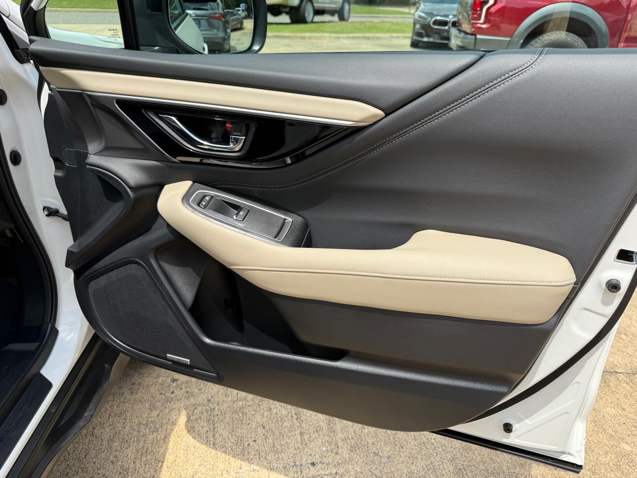 Subaru Outback Limited 2025