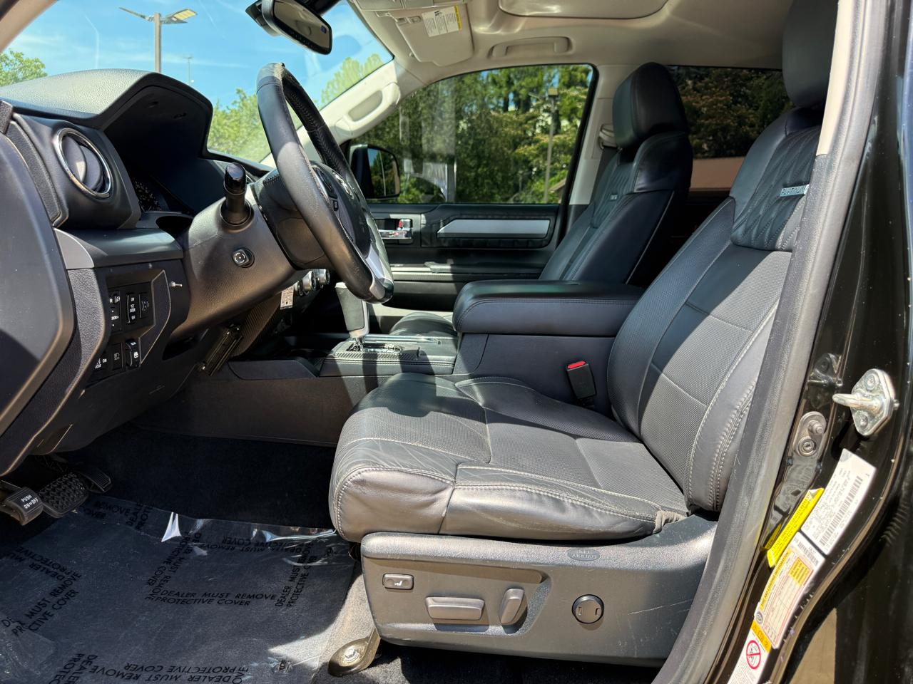 Toyota Tundra Platinum CrewMax 5.7L FFV 4WD 2018
