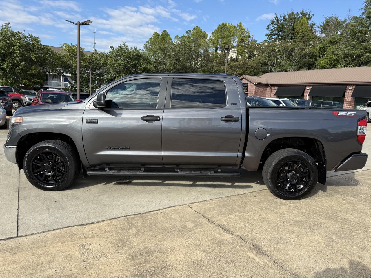 Toyota Tundra SR5 5.7L V8 CrewMax 2WD 2021