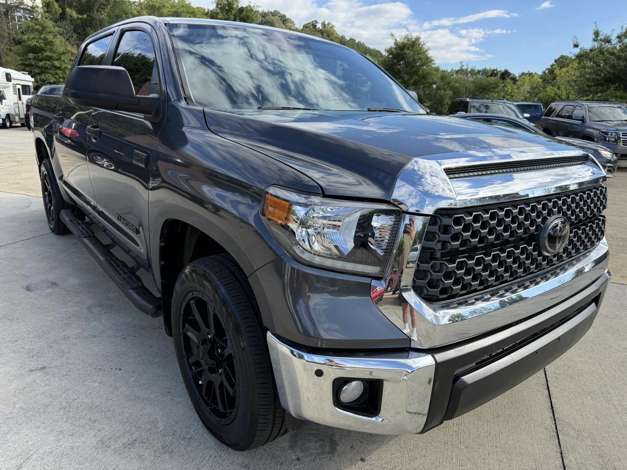 Toyota Tundra SR5 5.7L V8 CrewMax 2WD 2021