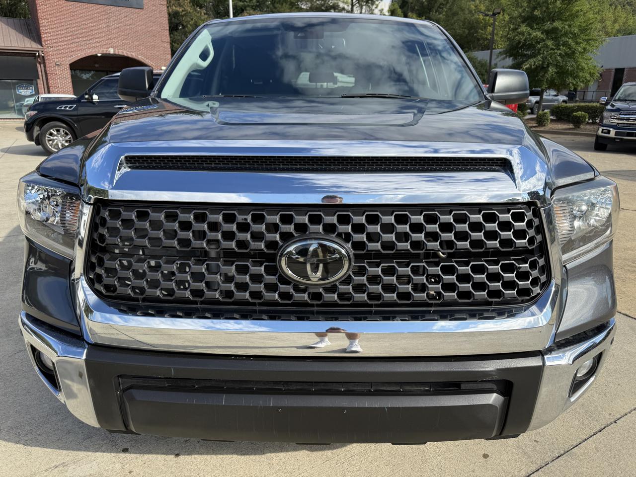 Toyota Tundra SR5 5.7L V8 CrewMax 2WD 2021